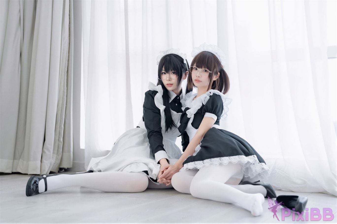 Cosplayer Senior Sister Xuan Xiao One hundred thousand precious volts double maid PixiBB.COM 019
