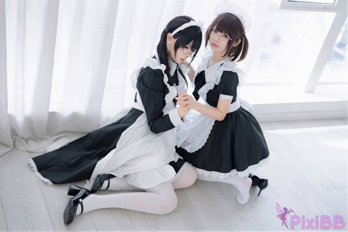 Cosplayer Senior Sister Xuan Xiao One hundred thousand precious volts double maid PixiBB.COM 026