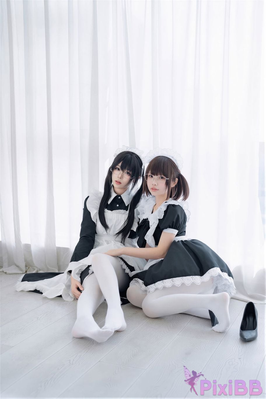 Cosplayer Senior Sister Xuan Xiao One hundred thousand precious volts double maid PixiBB.COM 031