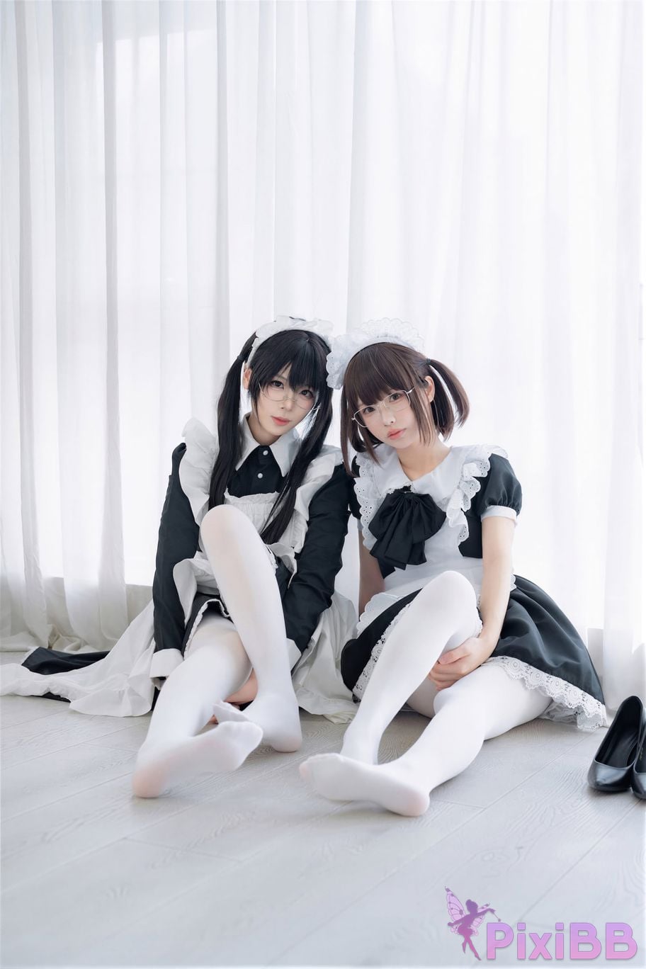 Cosplayer Senior Sister Xuan Xiao One hundred thousand precious volts double maid PixiBB.COM 033