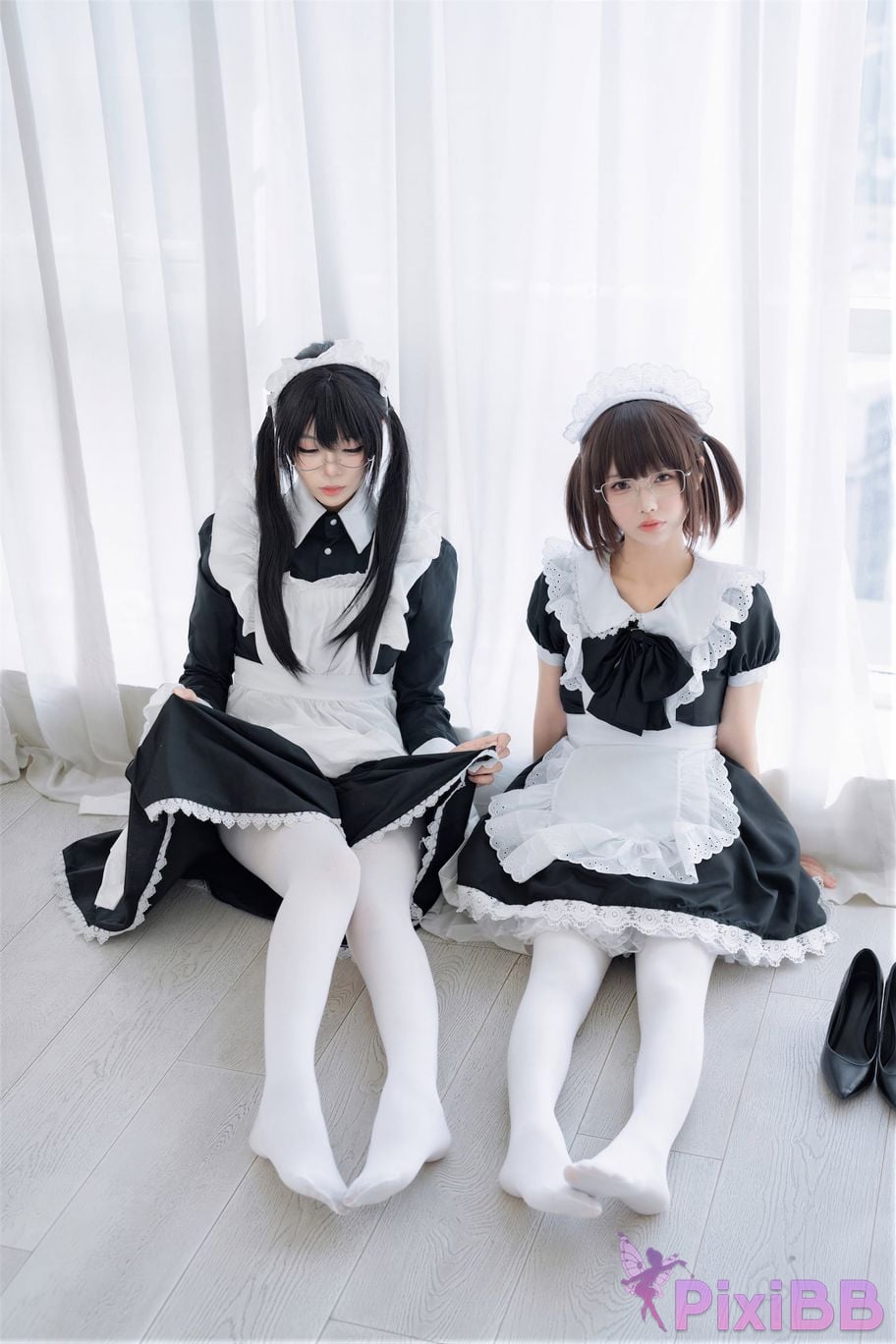 Cosplayer Senior Sister Xuan Xiao One hundred thousand precious volts double maid PixiBB.COM 037