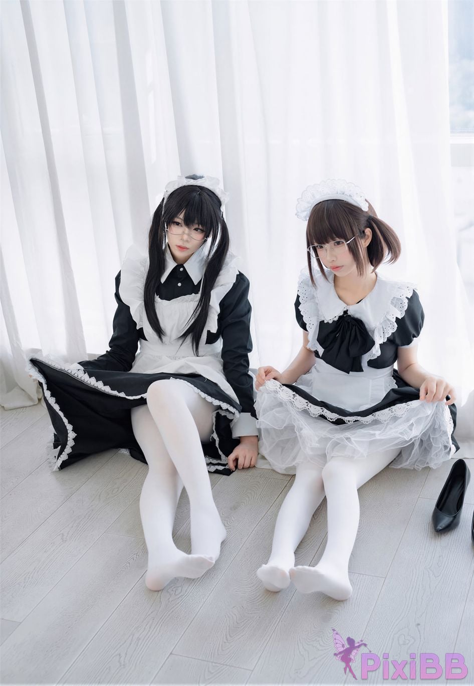 Cosplayer Senior Sister Xuan Xiao One hundred thousand precious volts double maid PixiBB.COM 039