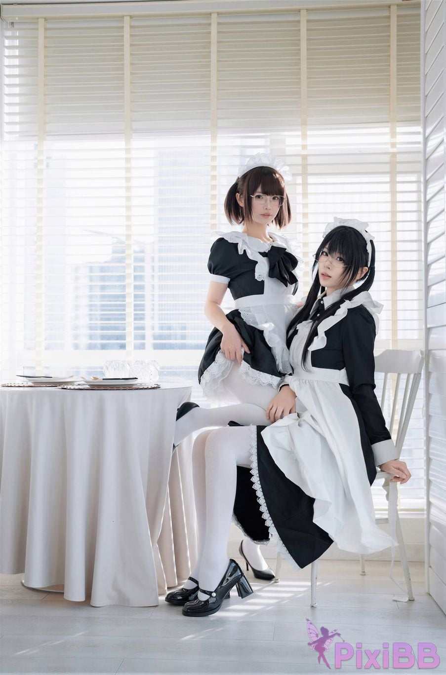 Cosplayer Senior Sister Xuan Xiao One hundred thousand precious volts double maid PixiBB.COM 044
