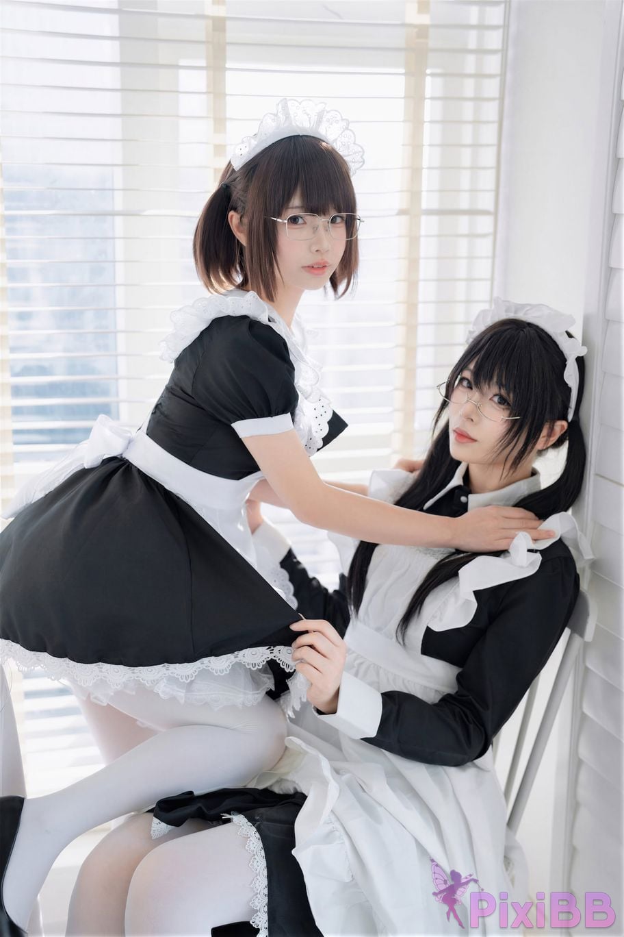 Cosplayer Senior Sister Xuan Xiao One hundred thousand precious volts double maid PixiBB.COM 047