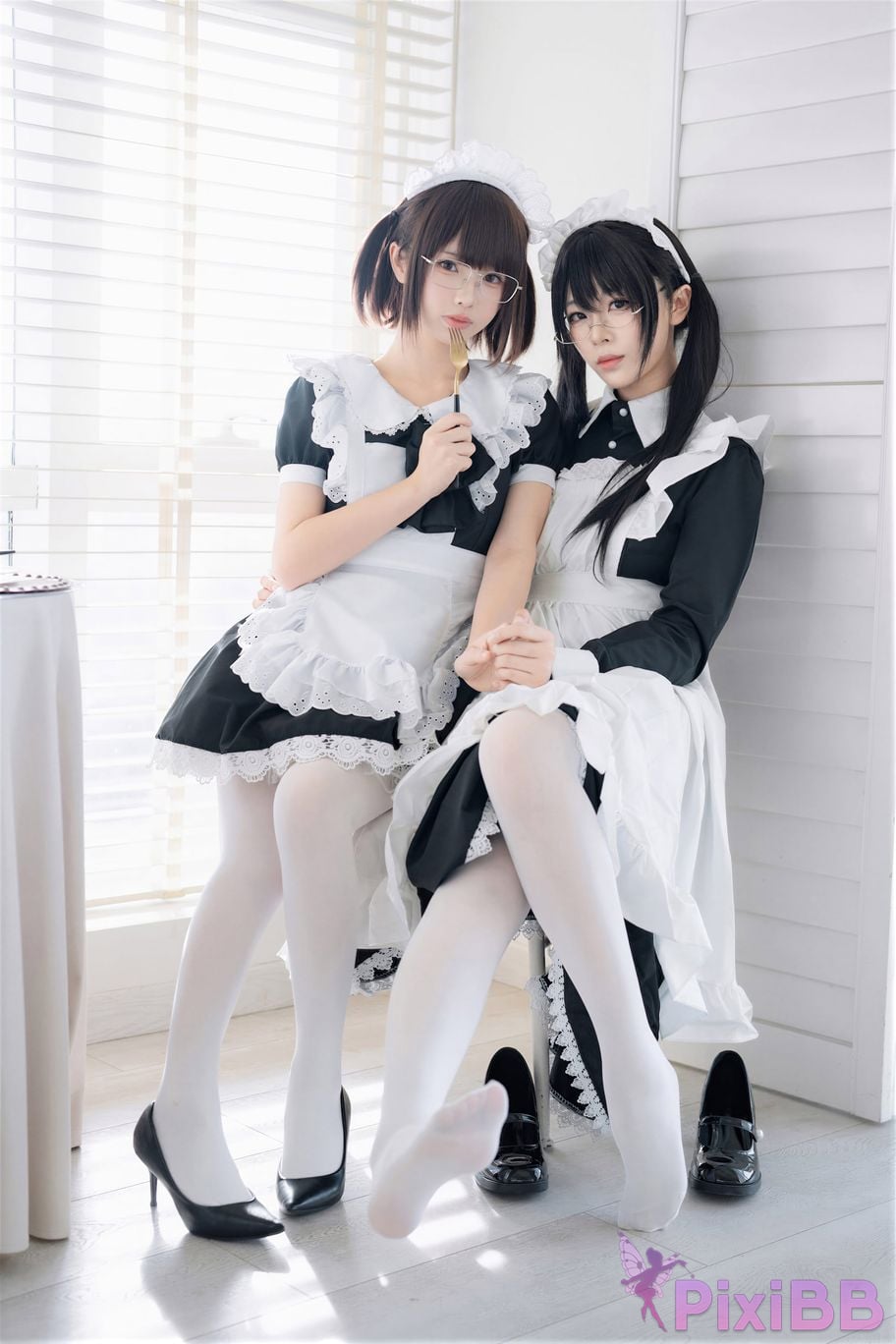 Cosplayer Senior Sister Xuan Xiao One hundred thousand precious volts double maid PixiBB.COM 052