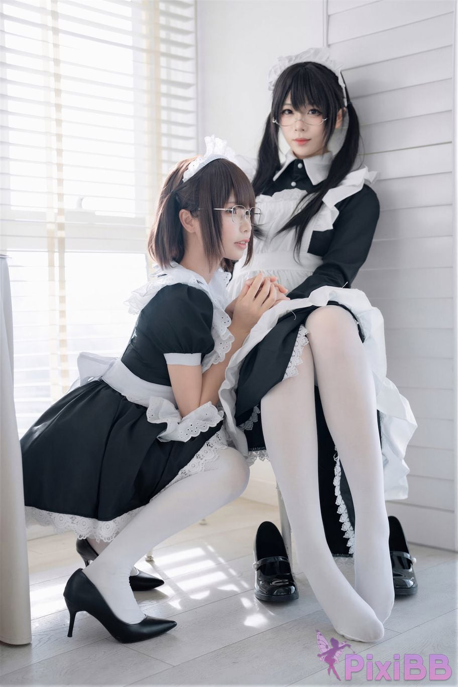 Cosplayer Senior Sister Xuan Xiao One hundred thousand precious volts double maid PixiBB.COM 053