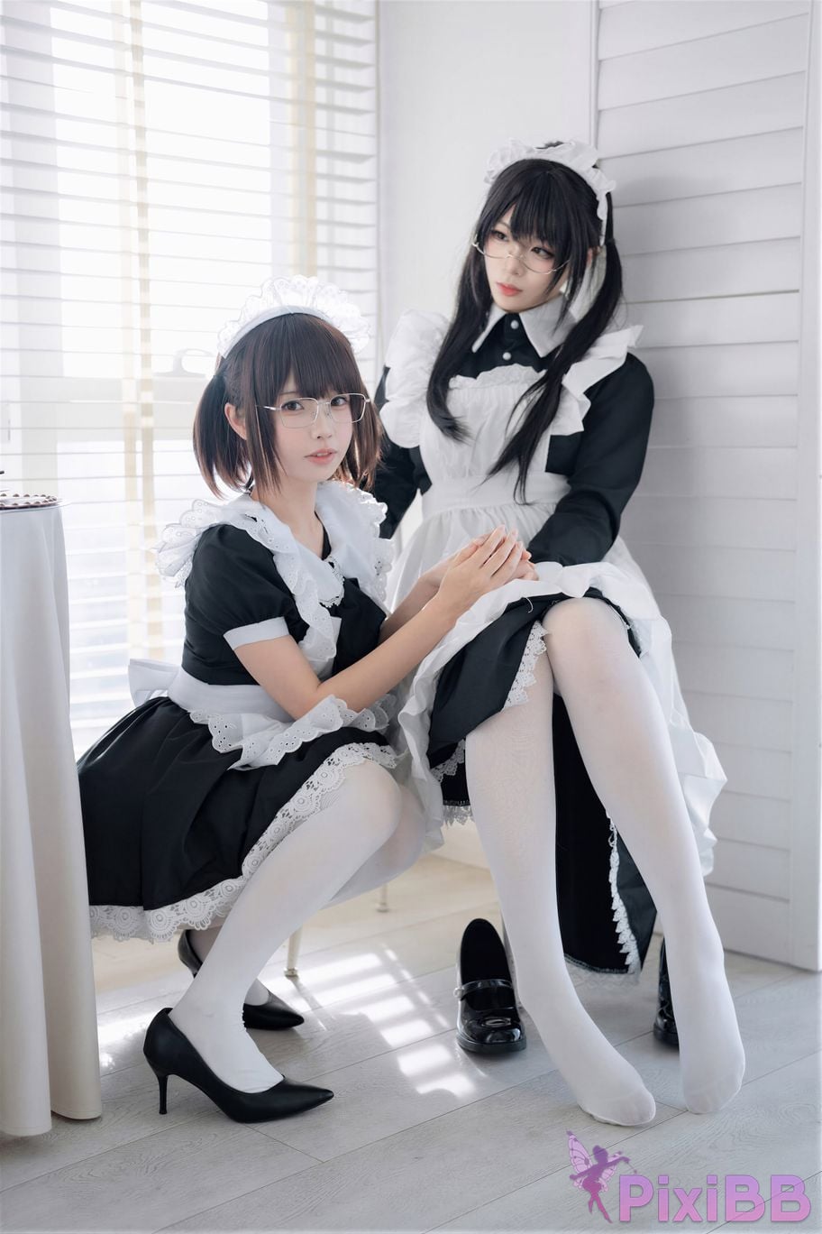 Cosplayer Senior Sister Xuan Xiao One hundred thousand precious volts double maid PixiBB.COM 054