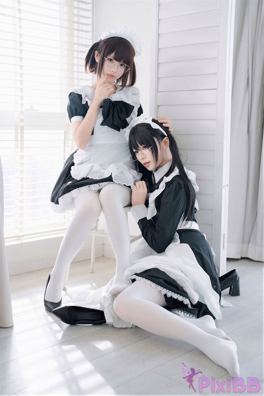 Cosplayer Senior Sister Xuan Xiao One hundred thousand precious volts double maid PixiBB.COM 059