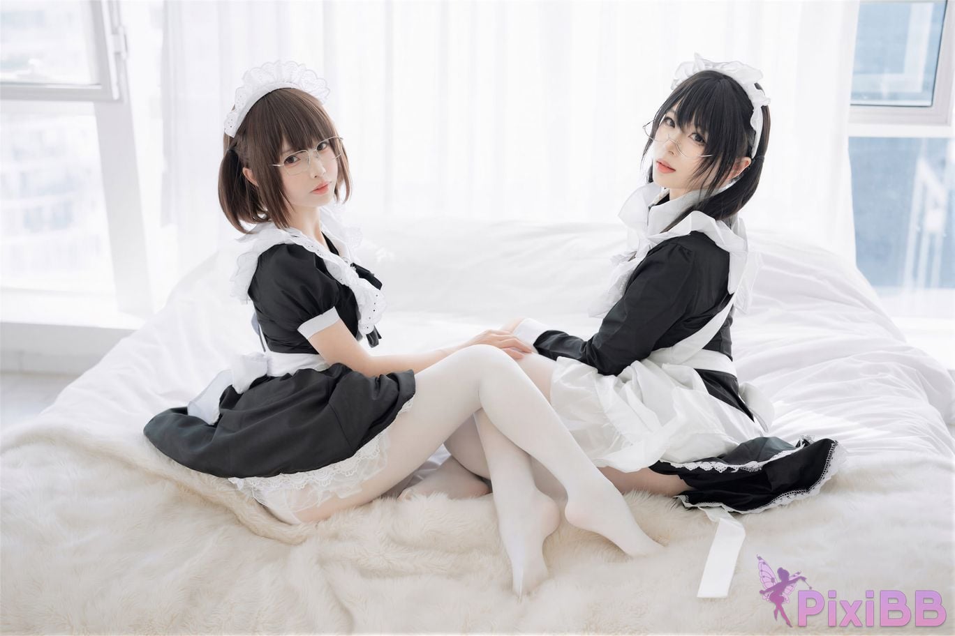 Cosplayer Senior Sister Xuan Xiao One hundred thousand precious volts double maid PixiBB.COM 070