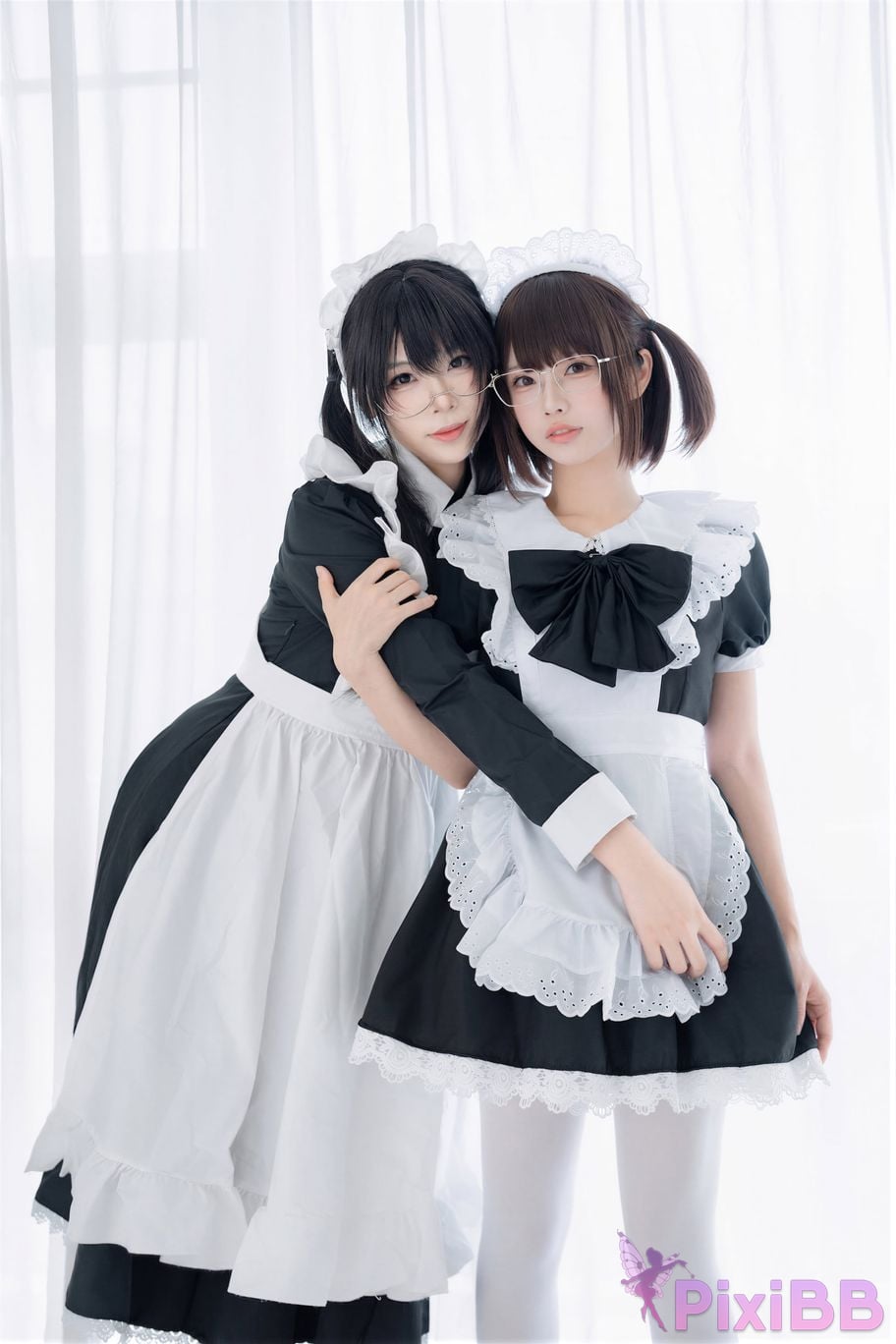 Cosplayer Senior Sister Xuan Xiao One hundred thousand precious volts double maid PixiBB.COM 078