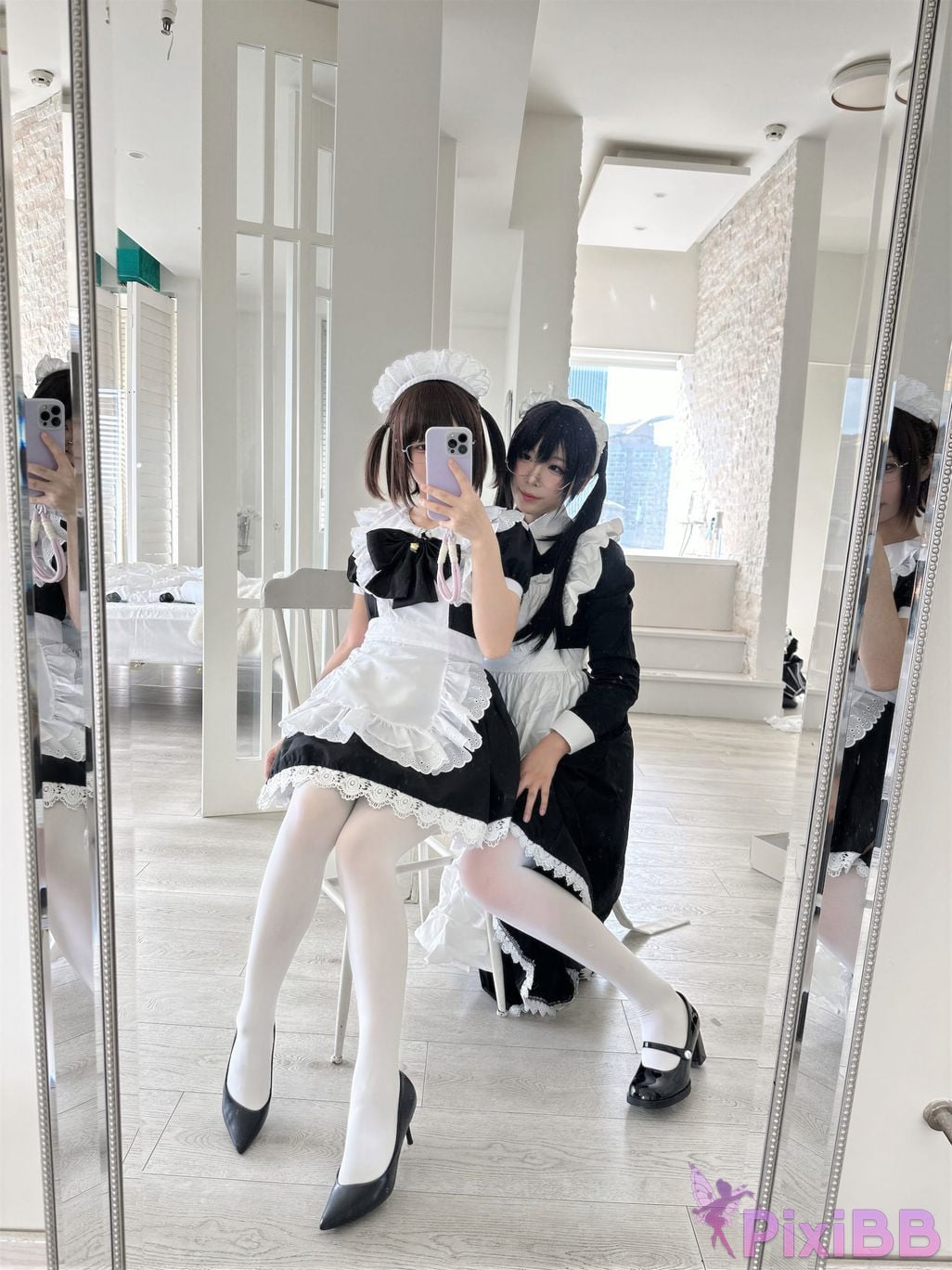 Cosplayer Senior Sister Xuan Xiao One hundred thousand precious volts double maid PixiBB.COM 109