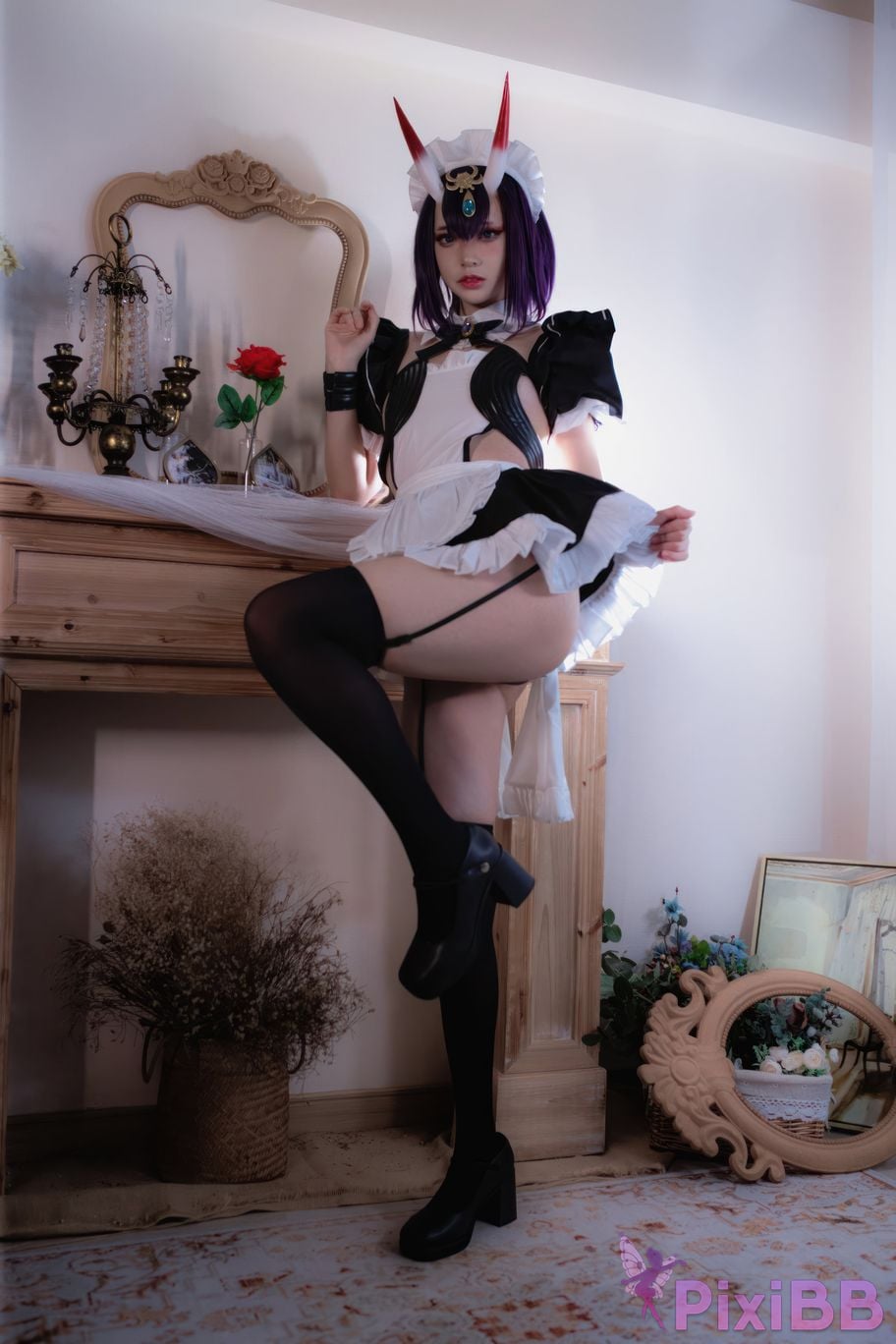 Cosplayer crazy cat ss Drinking girl maid PixiBB.COM 023