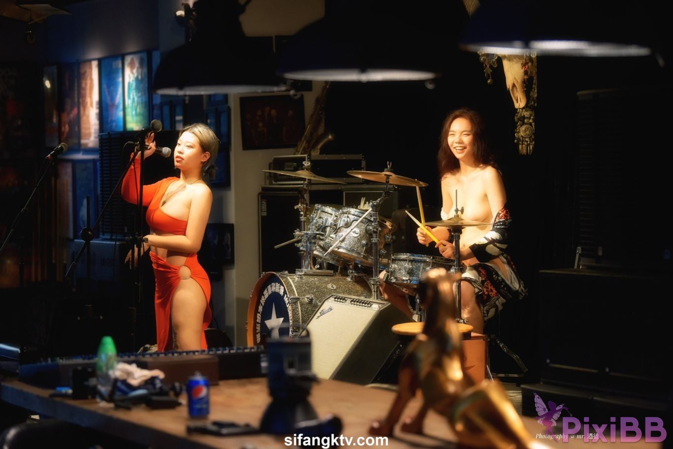Photographer Uncle Dou drinker Wang Dong Magic City 01 PixiBB.COM 338