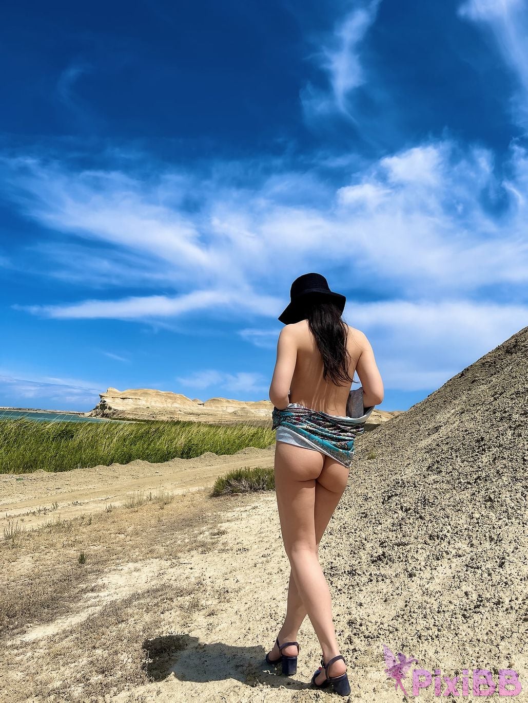 OtherXXX Qiuzi china Wife training outdoor exposure PixiBB.COM 020