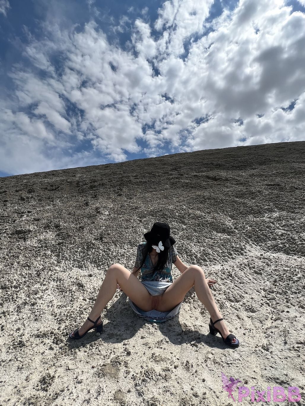 OtherXXX Qiuzi china Wife training outdoor exposure PixiBB.COM 037