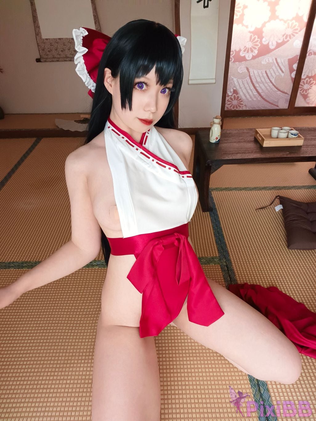 Cosplayer reed shrine maiden PixiBB.COM 031