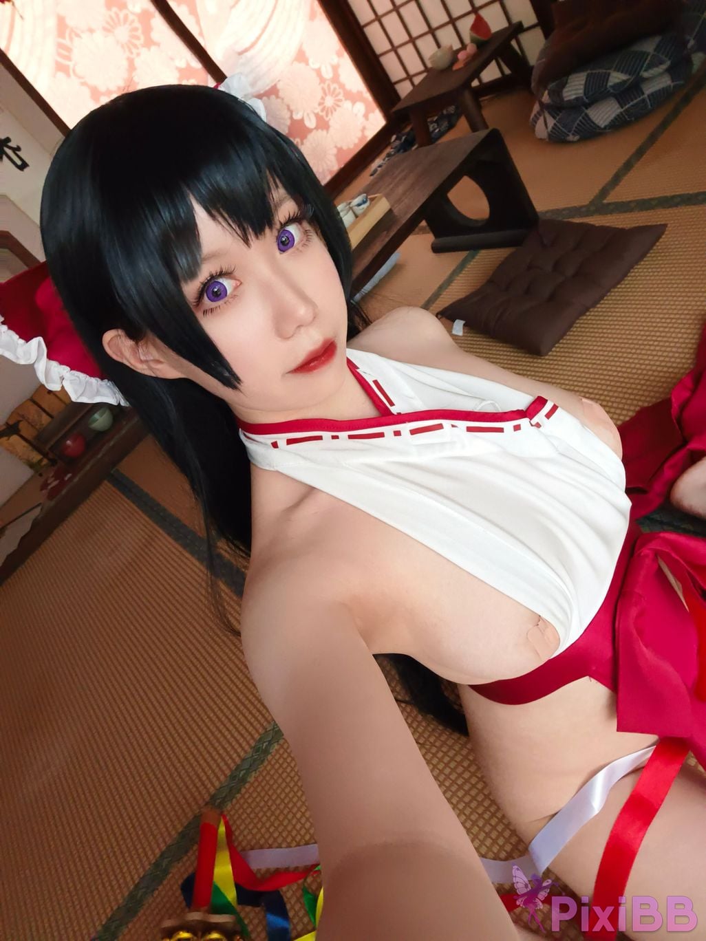 Cosplayer reed shrine maiden PixiBB.COM 032