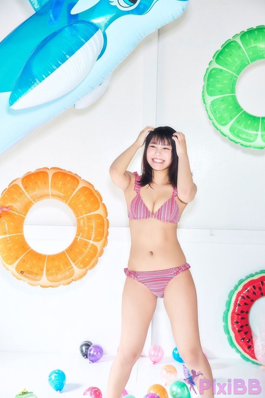 Japanese Idol Amisa Miyazaki FLASH digital photo book Sweet Summer PixiBB.COM 004