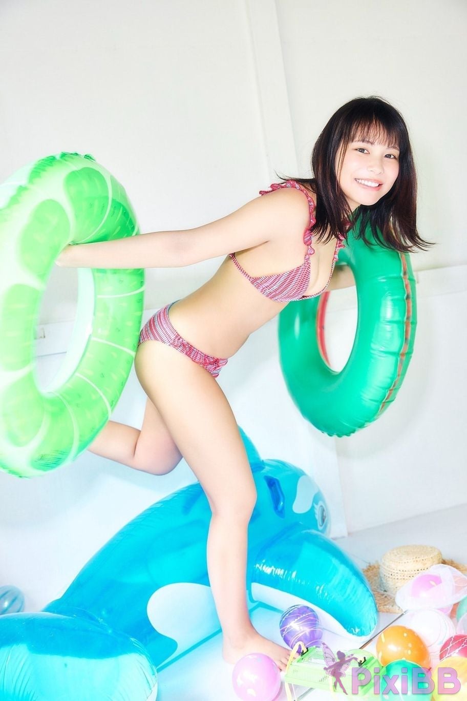 Japanese Idol Amisa Miyazaki FLASH digital photo book Sweet Summer PixiBB.COM 026
