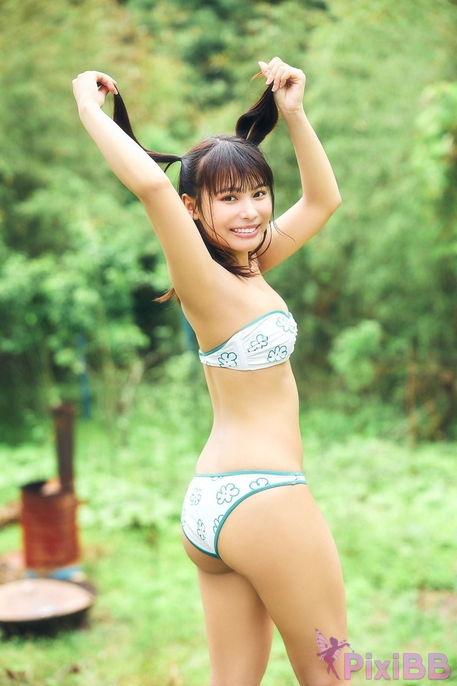 Japanese Idol Amisa Miyazaki FLASH digital photo book Sweet Summer PixiBB.COM 052