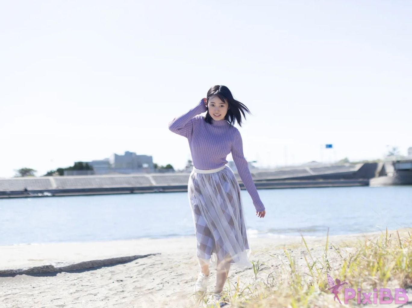 Japanese Idol Miu Shirahama FRIDAY Digital Photo Book Mito Gyutete Vol. 2 A Little Adult 100 Page Deluxe Edition All cuts PixiBB.COM 009