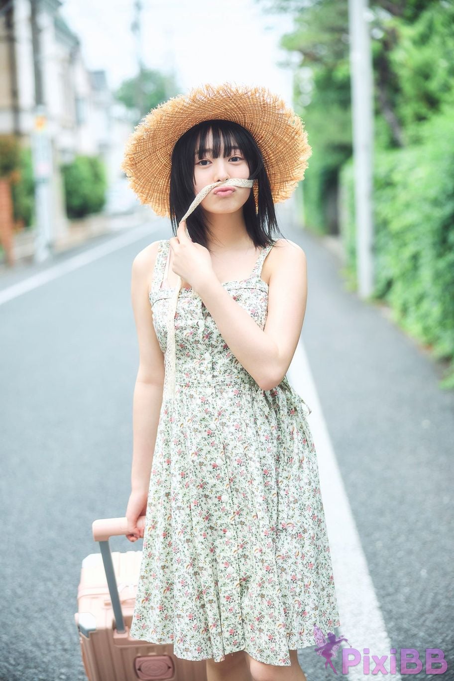 Japanese Idol Miu Shirahama Summer stretching Weekly Changdejigra PixiBB.COM 003