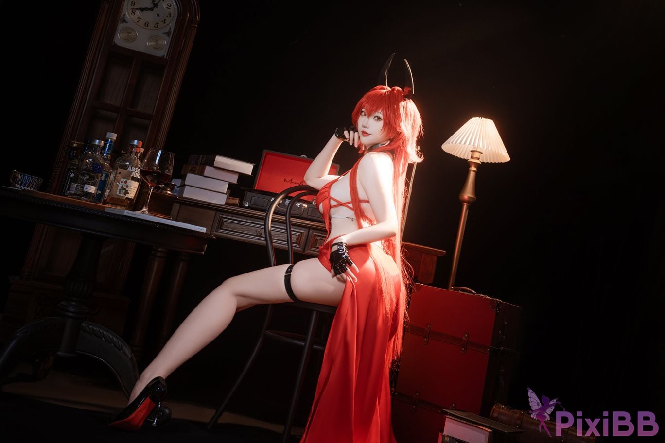 Coser Mian bing xian er Nikke PixiBB.COM 023
