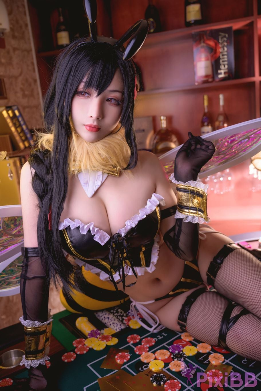 Coser rioko little bee PixiBB.COM 002