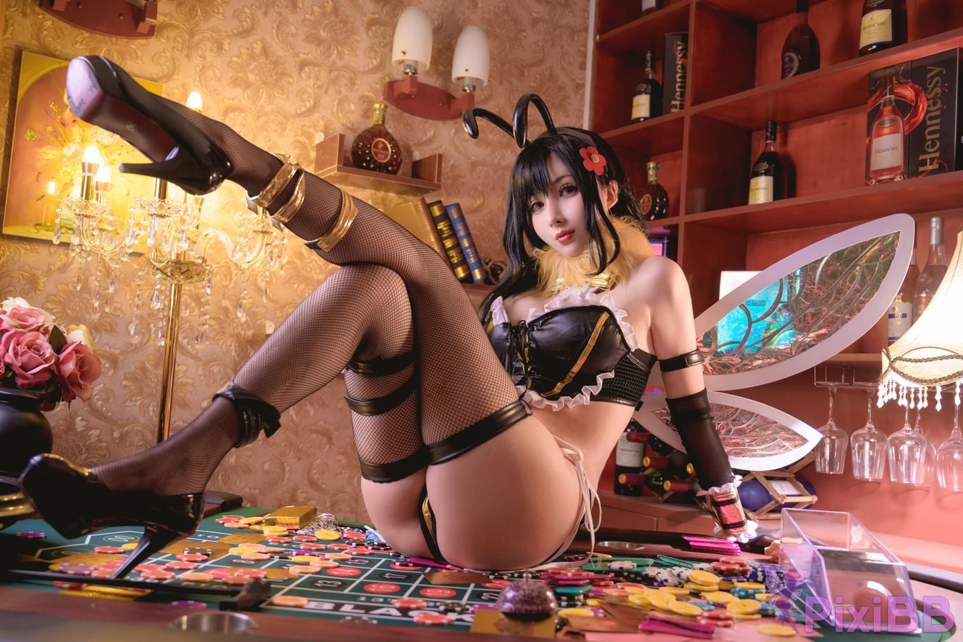 Coser rioko little bee PixiBB.COM 006
