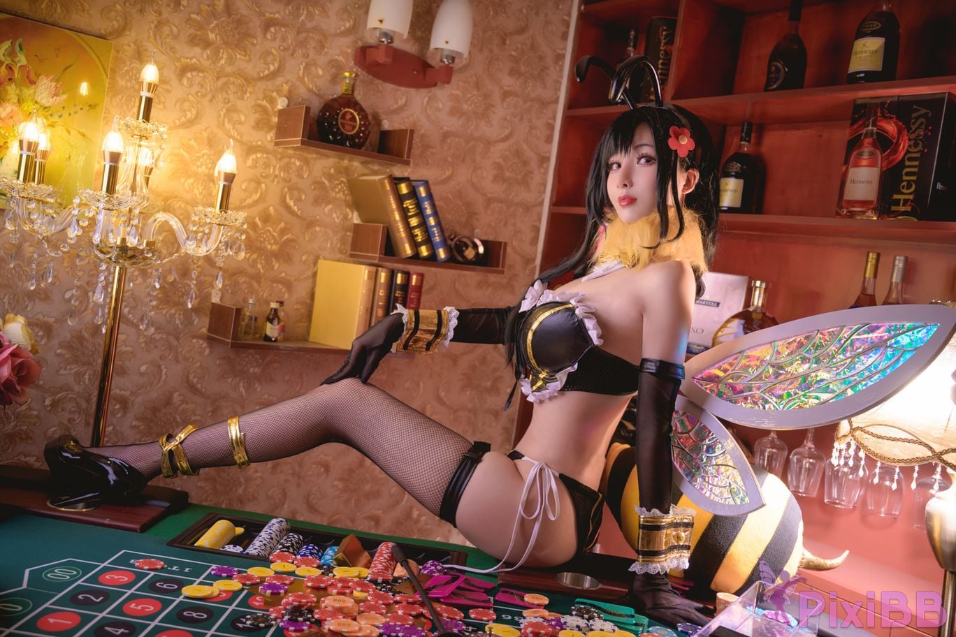 Coser rioko little bee PixiBB.COM 012