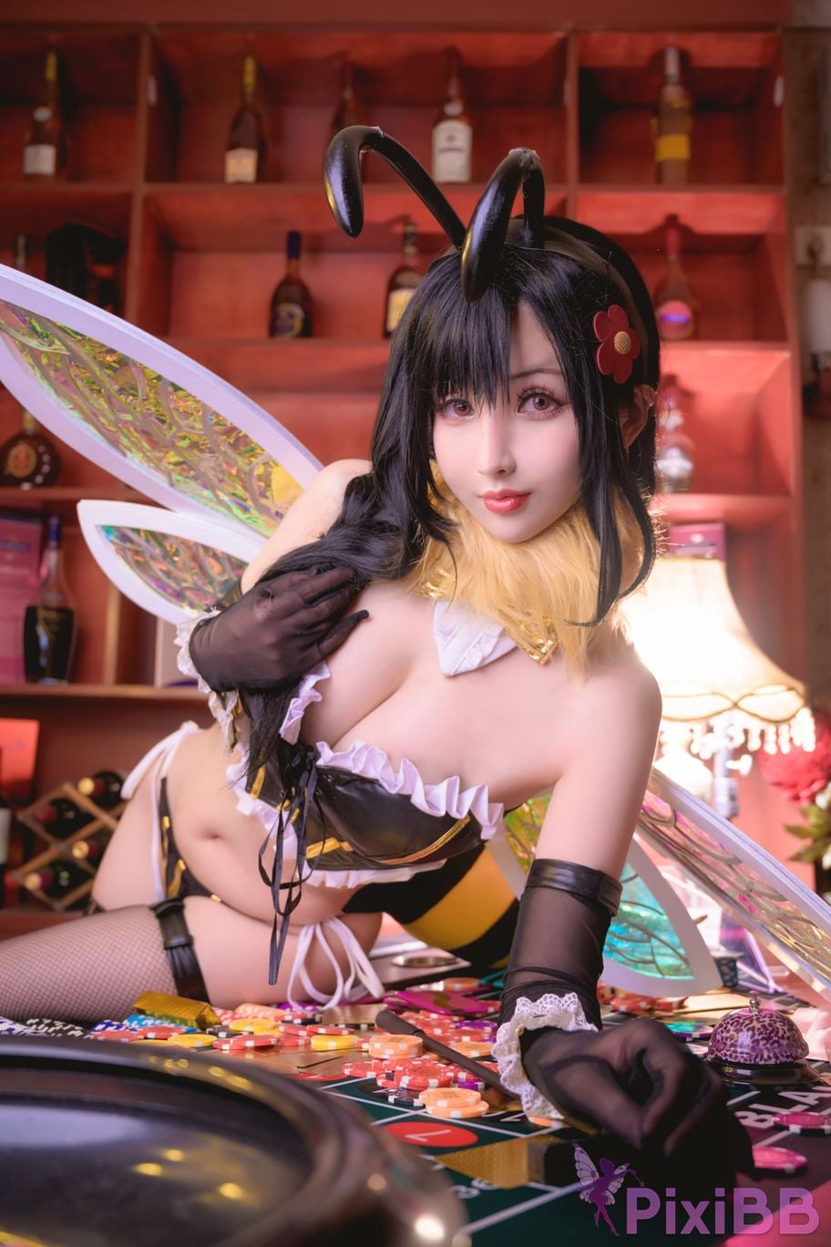 Coser rioko little bee PixiBB.COM 020