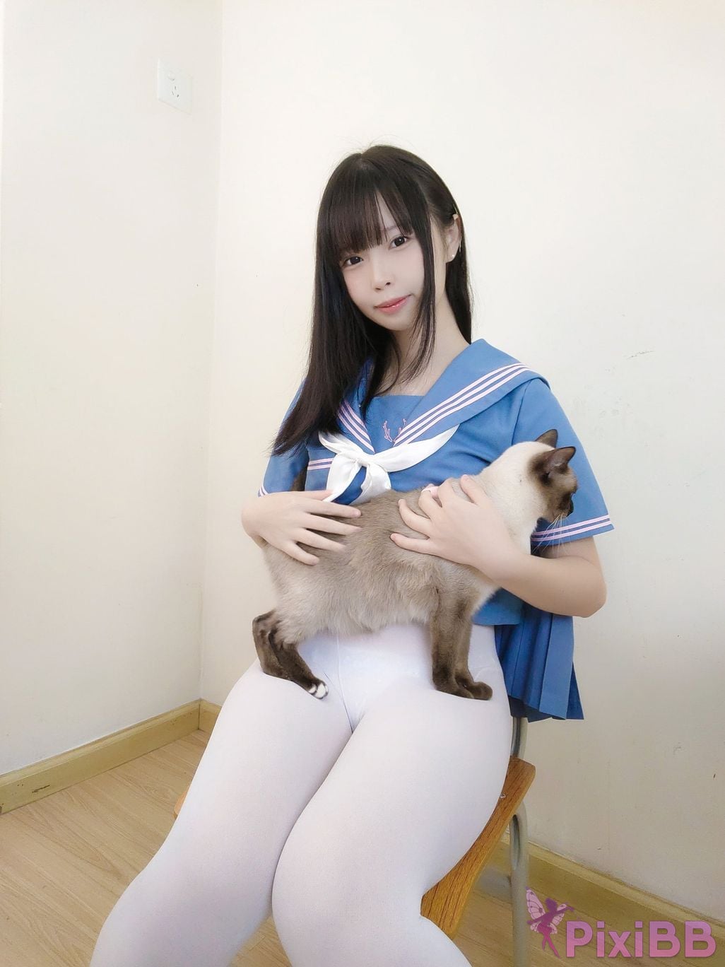 Cosplayer One hundred thousand precious volts Cat Diary PixiBB.COM 084