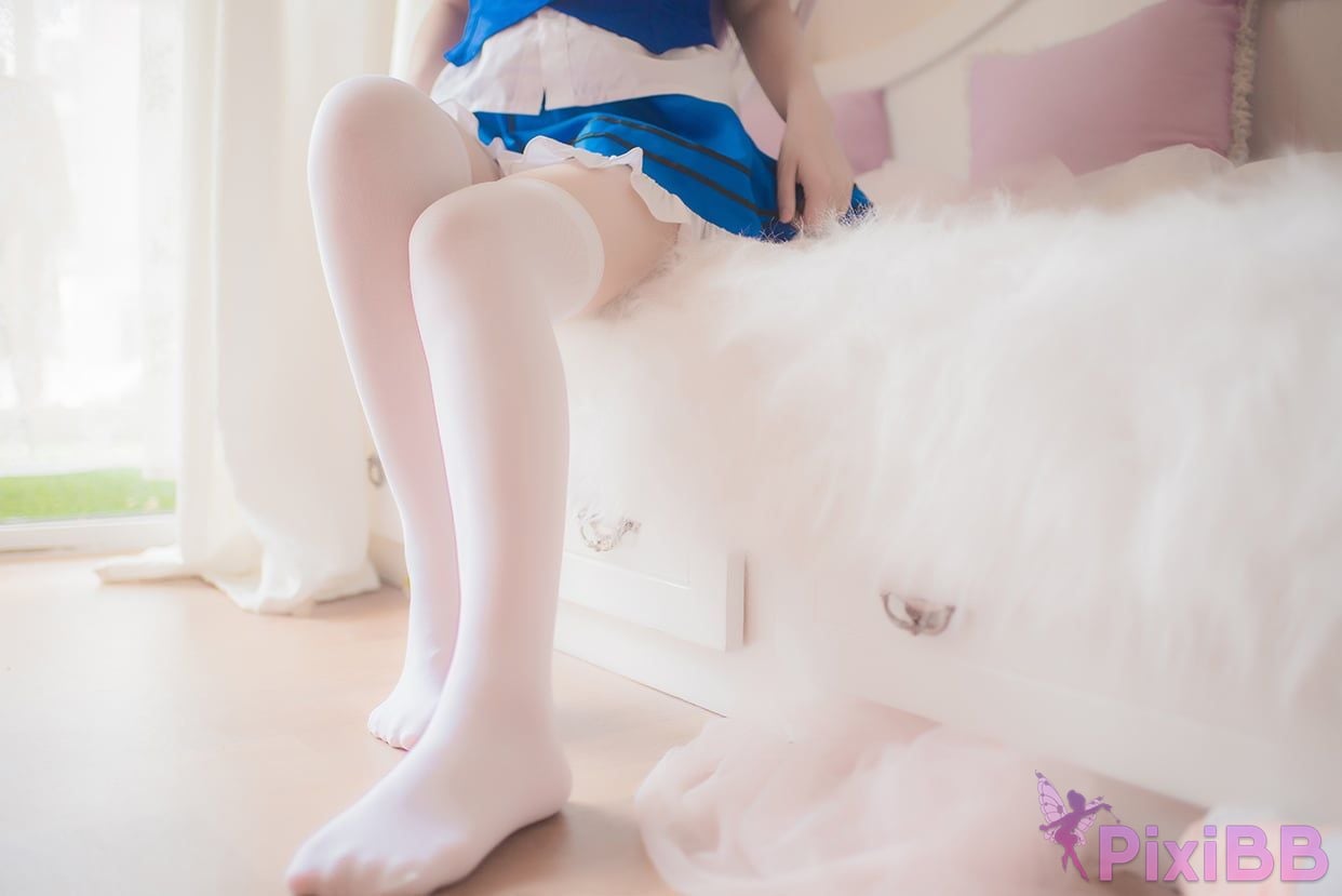Cosplayer One hundred thousand precious volts Zhenzhi little loli PixiBB.COM 009