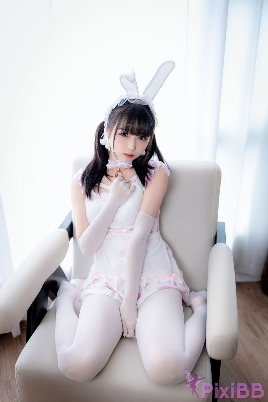 Cosplayer One hundred thousand precious volts White Peach Oolong Milk Tea PixiBB.COM 011