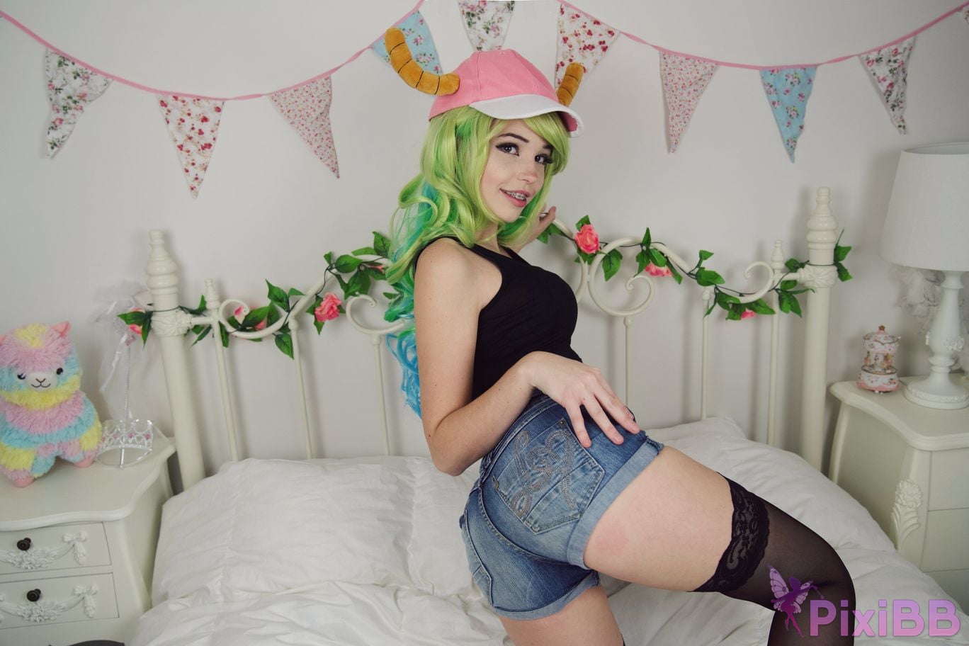 Belle Delphine Lucoa PixiBB.COM 8