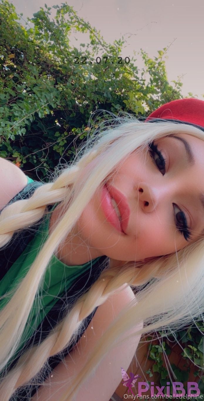 Belle Delphine Cammy White PixiBB.COM 28