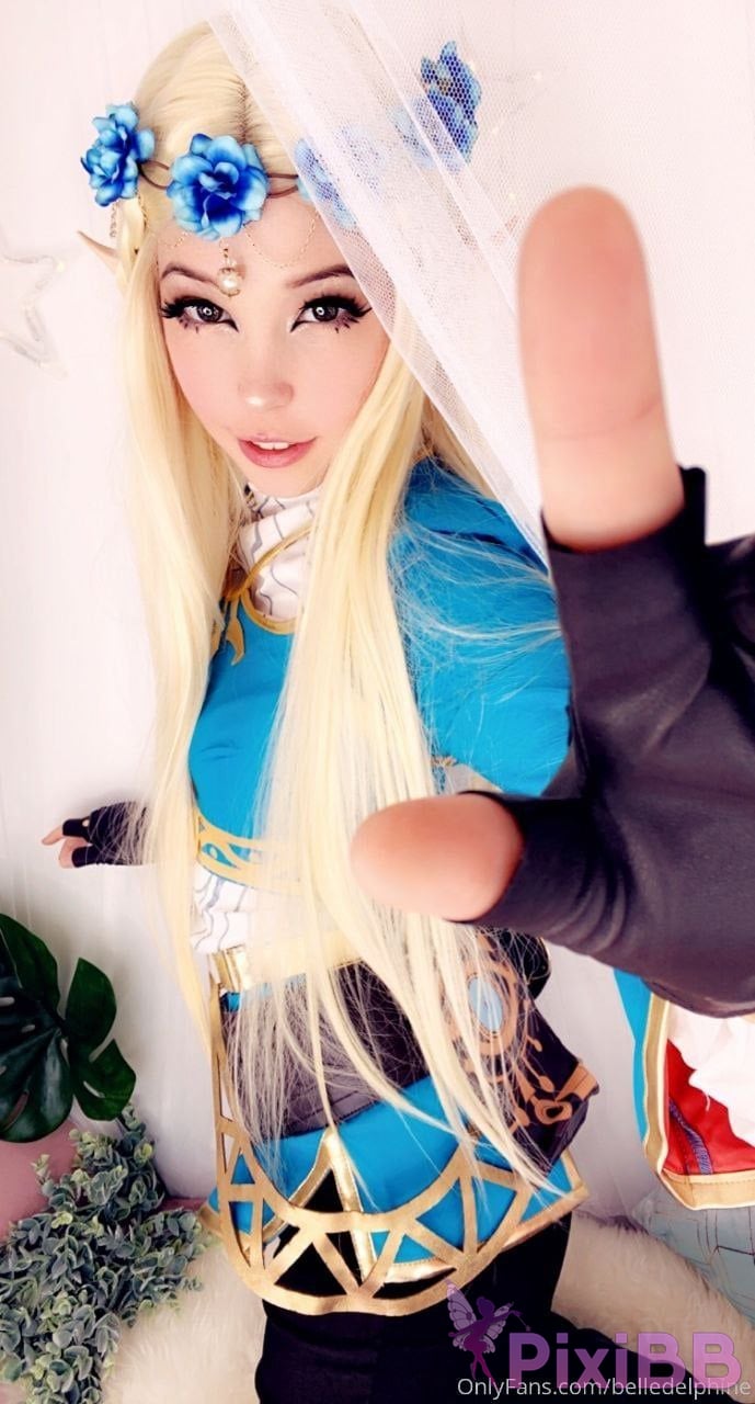 Belle Delphine Princess Zelda PixiBB.COM 4