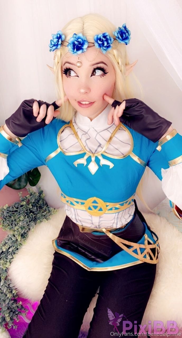 Belle Delphine Princess Zelda PixiBB.COM 6