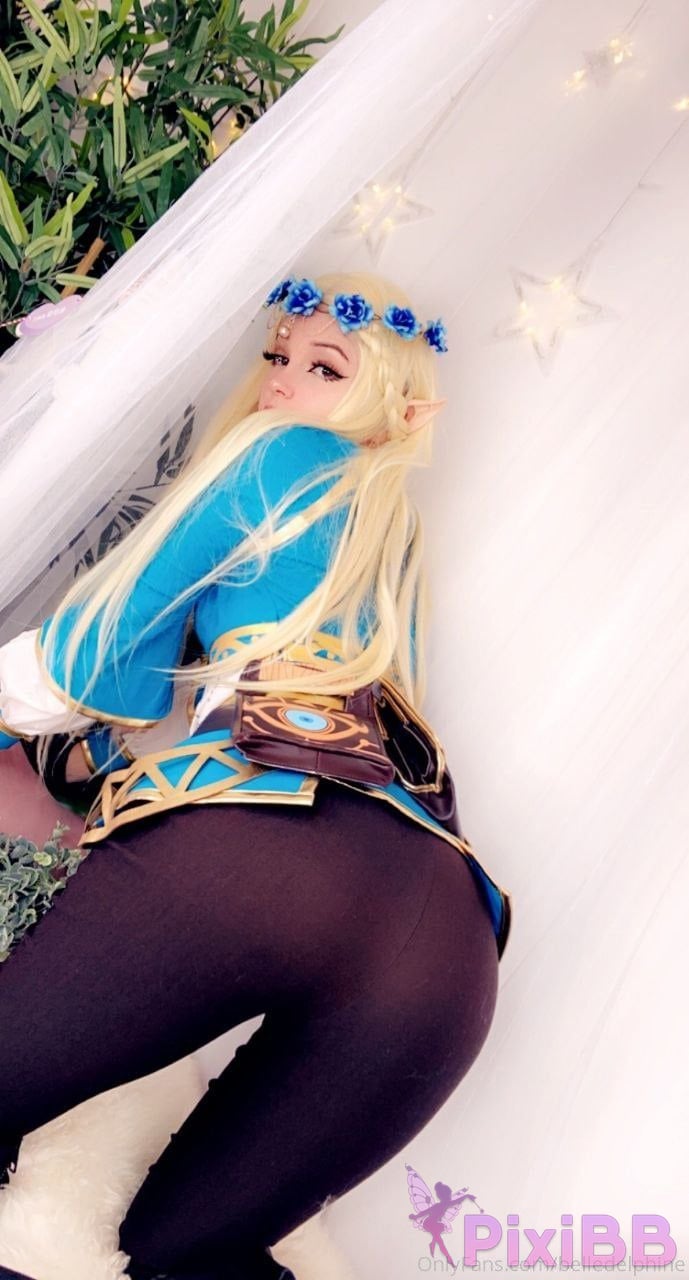 Belle Delphine Princess Zelda PixiBB.COM 8