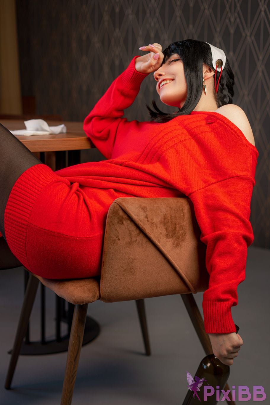CarryKey Yor Forger Red Sweater PixiBB.COM 62