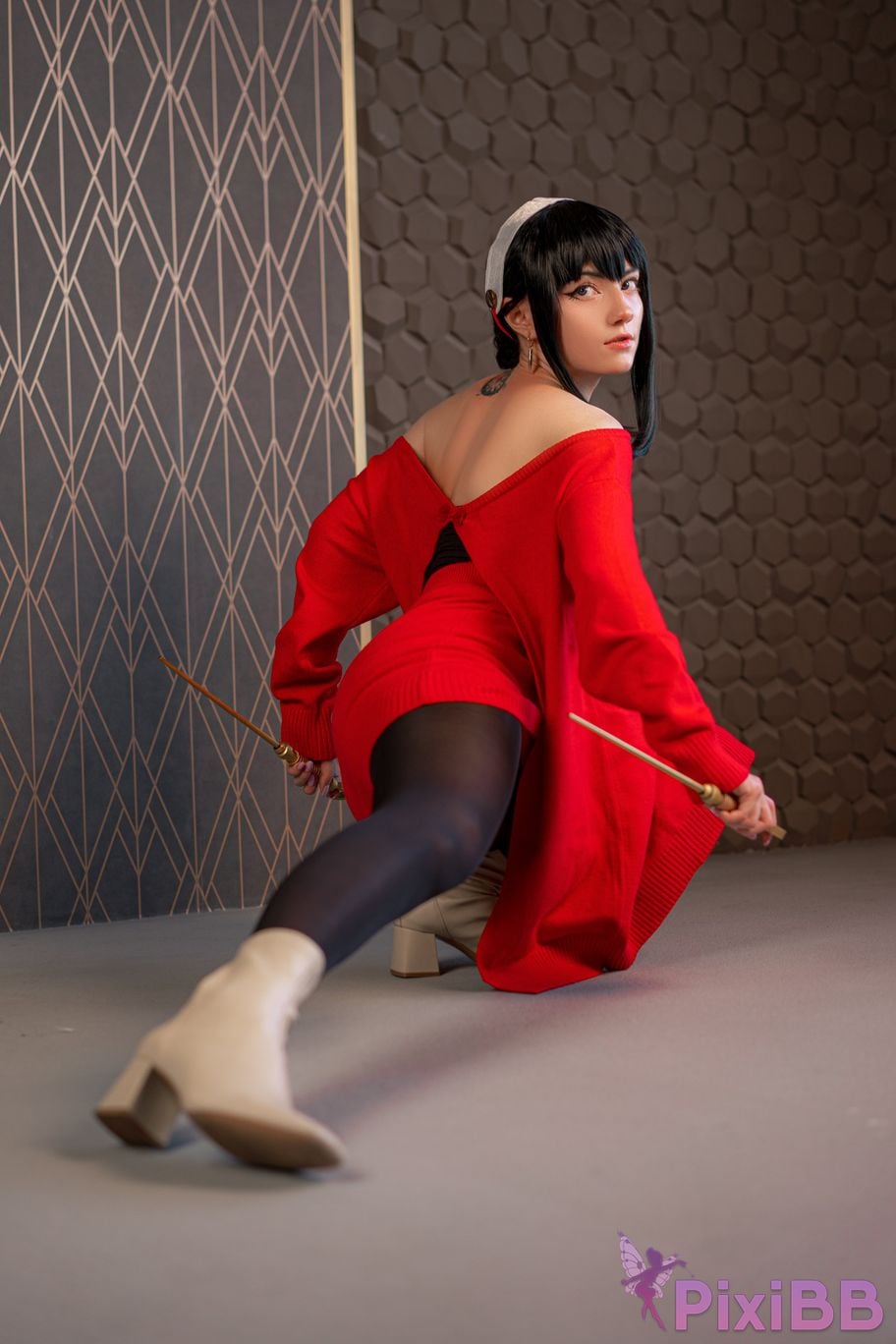 CarryKey Yor Forger Red Sweater PixiBB.COM 7