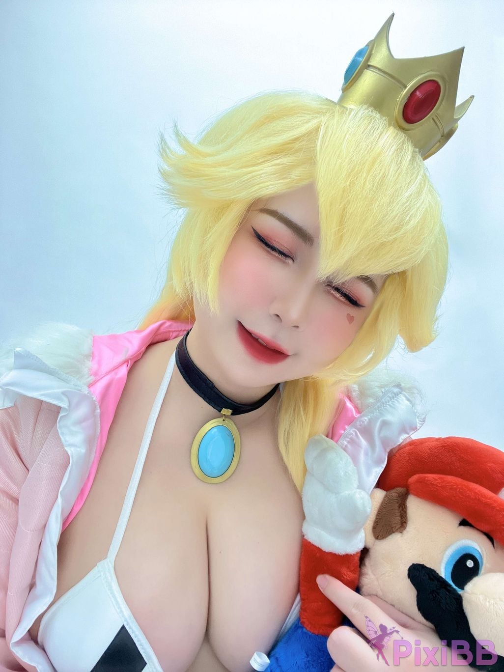 UyUyPrincessPeachBikini PixiBB.COM 10