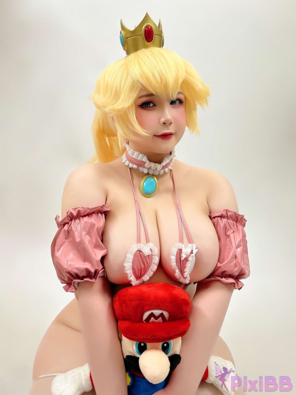 UyUyPrincessPeachBikini PixiBB.COM 21