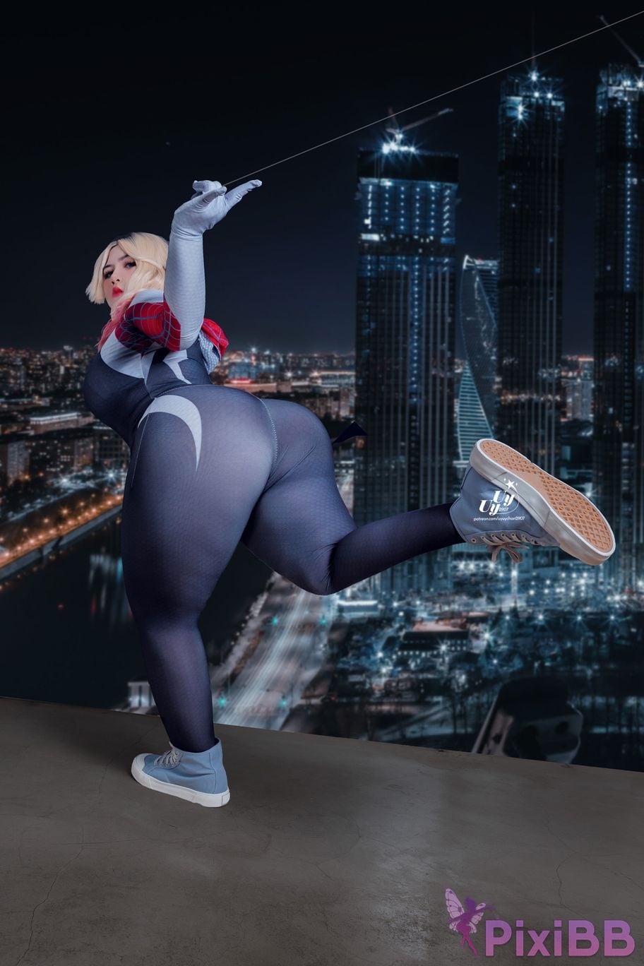 Uy Uy Spider Gwen PixiBB.COM 11