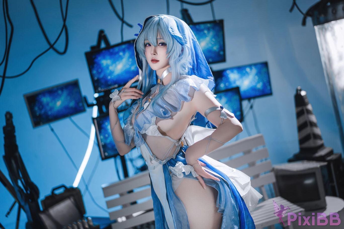 Cosplayer Natsuko Xia Xiazi Ming Chao Shorekeeper PixiBB.COM 056