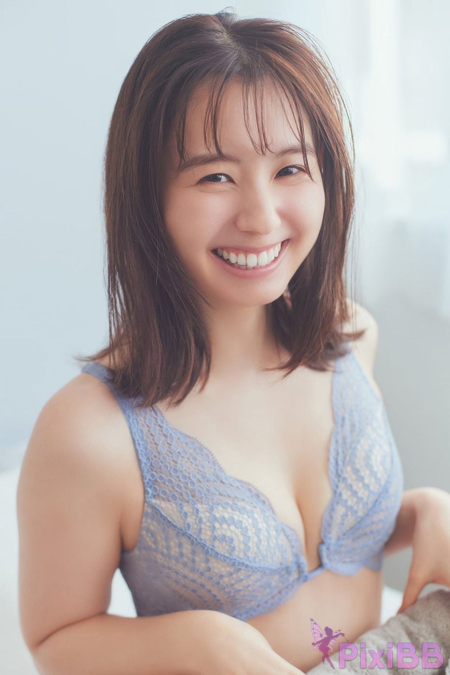 Japanese Idol Rina Koike signpost Young Champion Digigra PixiBB.COM 059
