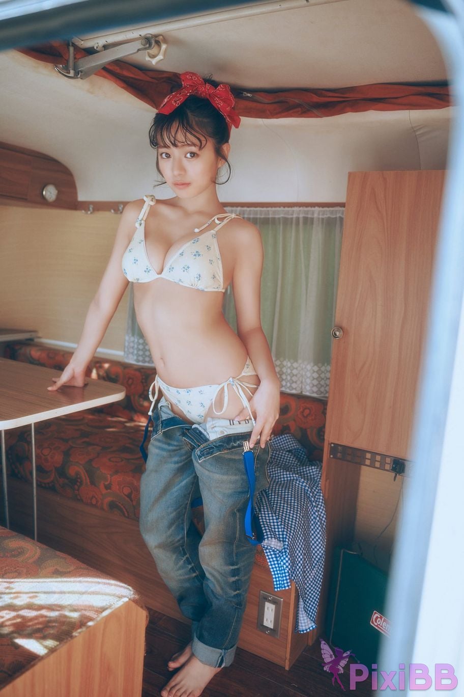 Japanese Idol Ayano Kato Expanded version Complete 50P Miss Magazines Asoviva retro gravure Yanmaga digital photo book PixiBB.COM 007