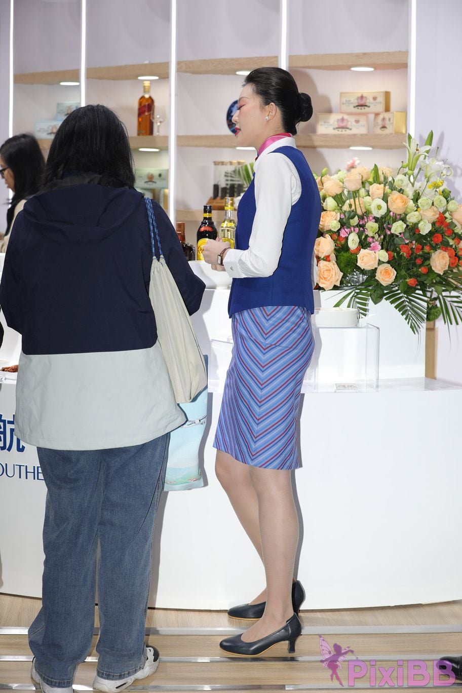 Featured Street Photography Works No.5687 China Southern Airlines uniform PixiBB.COM 043