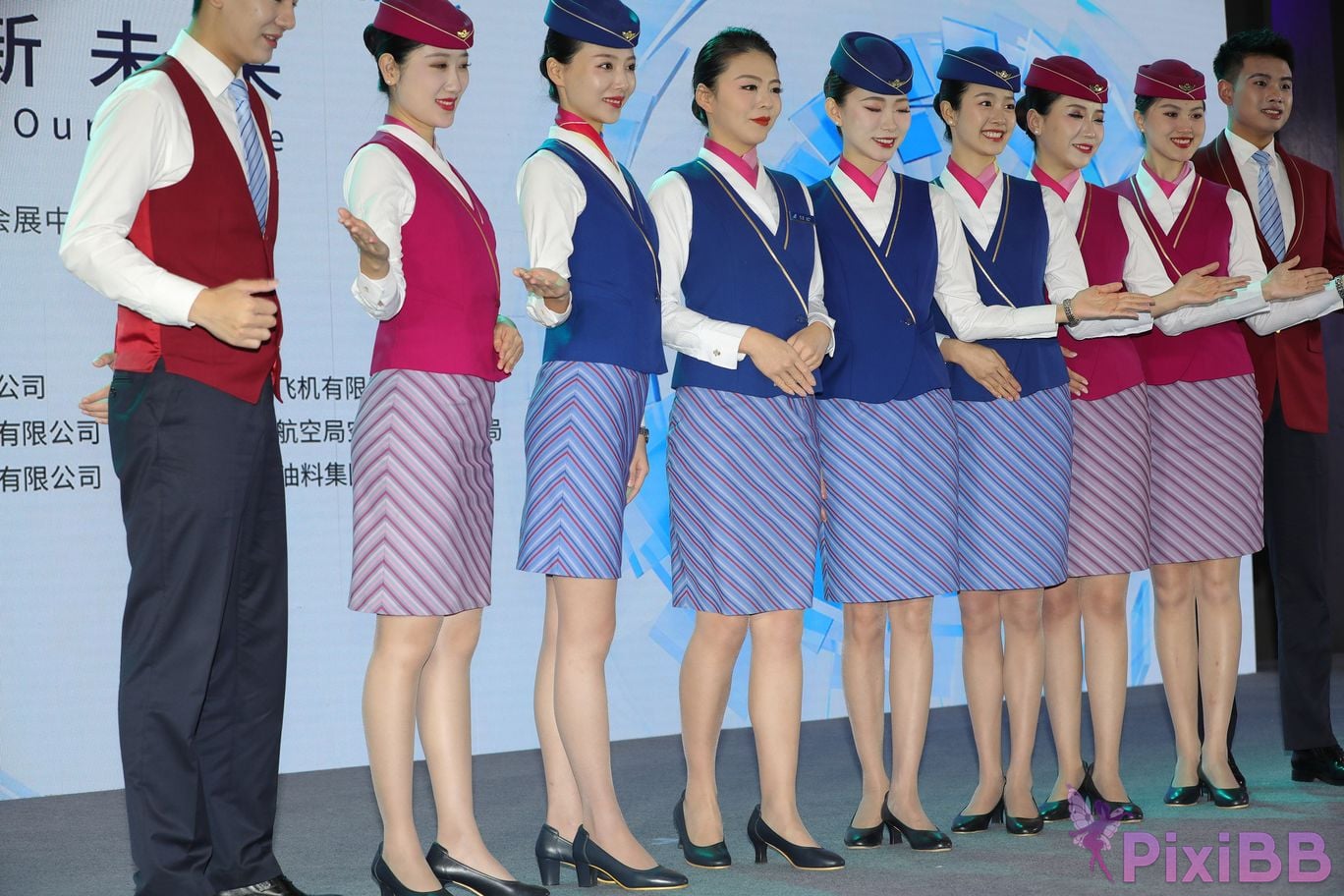 Featured Street Photography Works No.5687 China Southern Airlines uniform PixiBB.COM 103