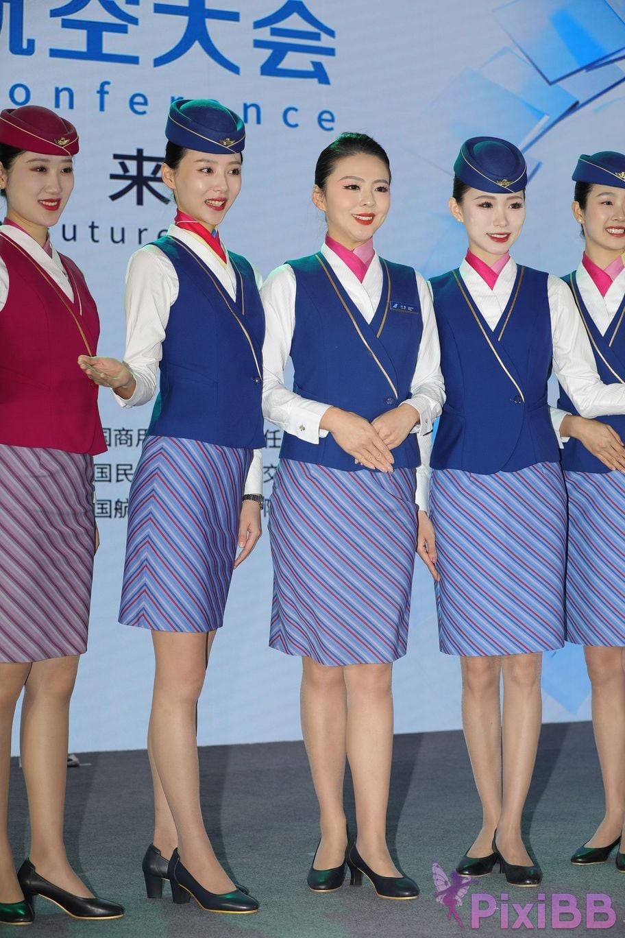 Featured Street Photography Works No.5687 China Southern Airlines uniform PixiBB.COM 113